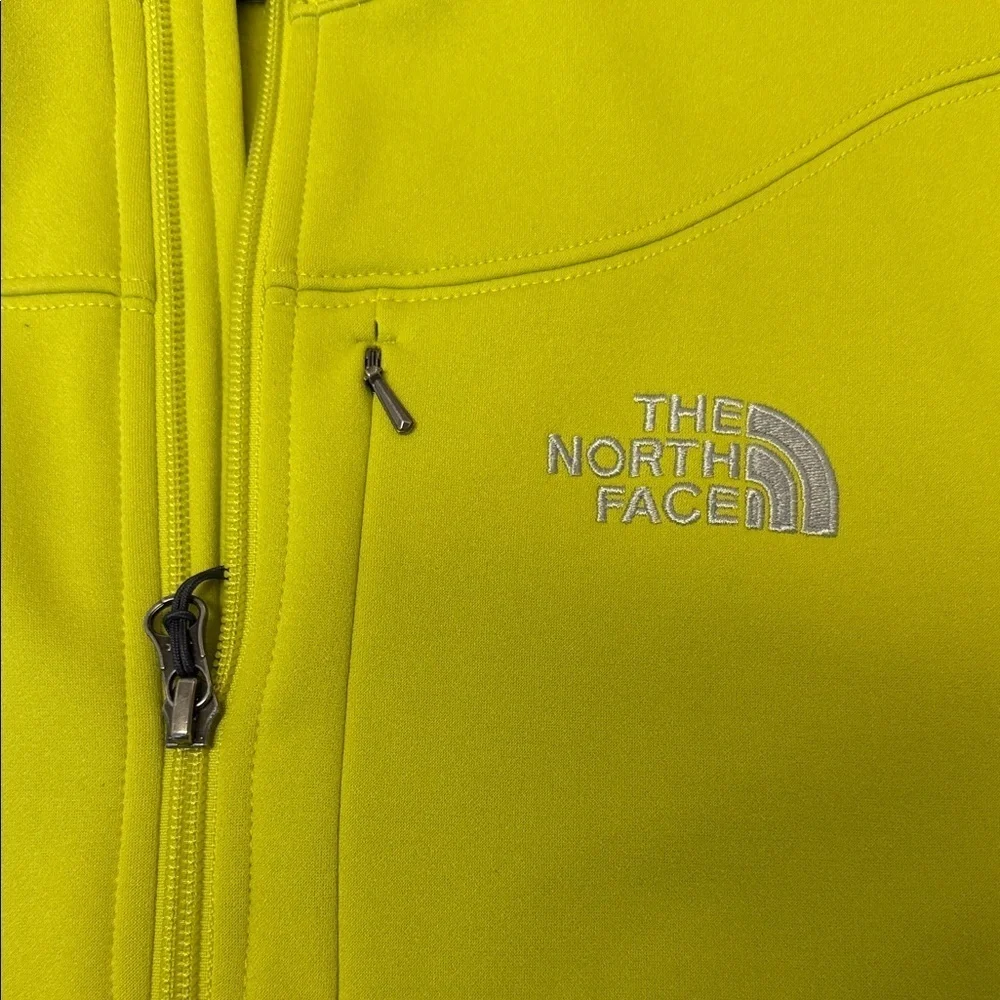 The North Face Summit Series Pullover 1/2 zip Men’s Small bright green